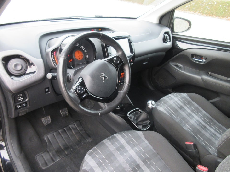 Peugeot 108 1,0 e-VTi 72 Allure+ 5d