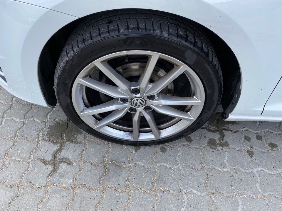 VW Golf VII 1,4 TSi 125 Comfortline DSG BMT 5d