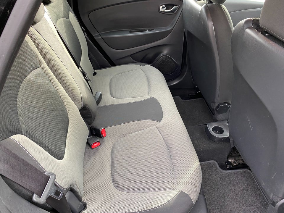 Renault Captur 0,9 TCe 90 Expression Navi Style 5d