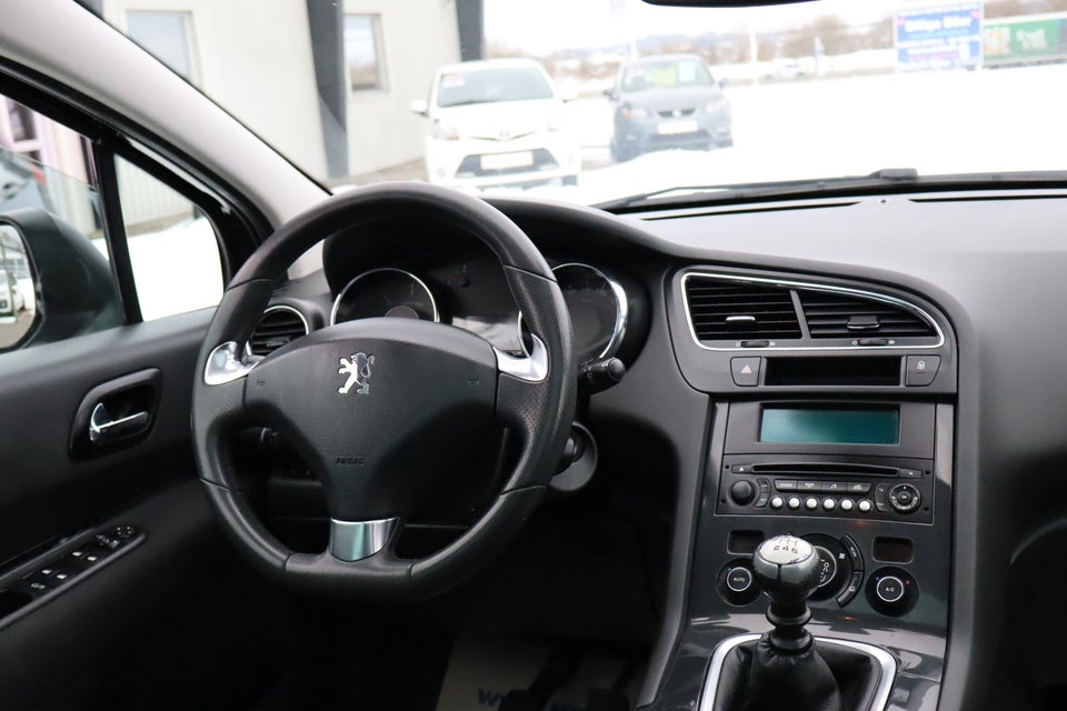 Peugeot 5008 1,6 HDi 114 Style 7prs 5d