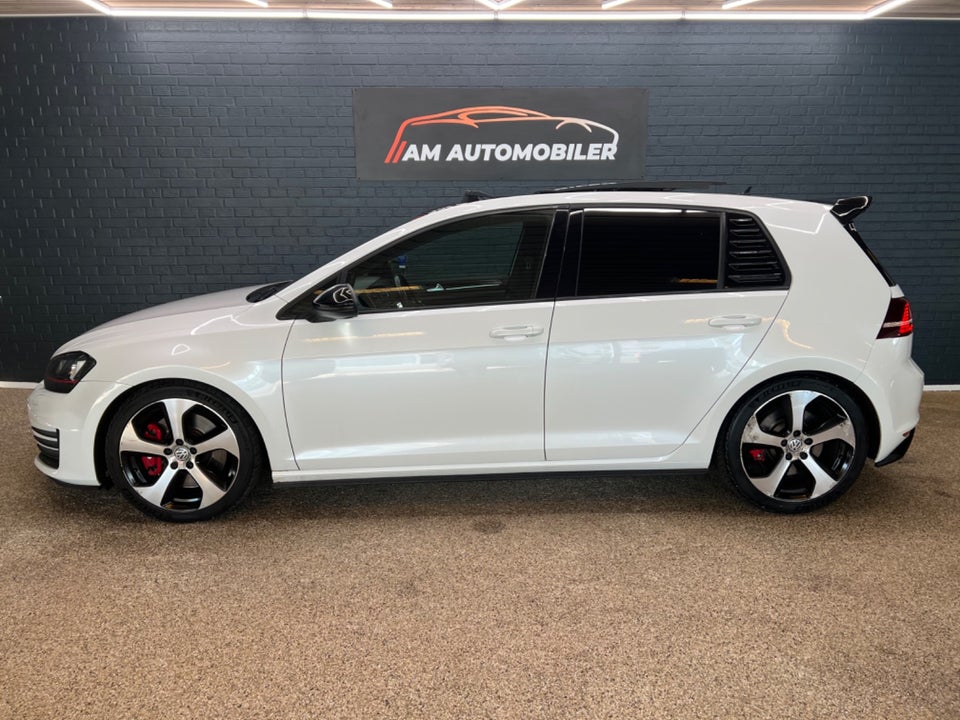 VW Golf VII 2,0 GTi Performance BMT Van 5d