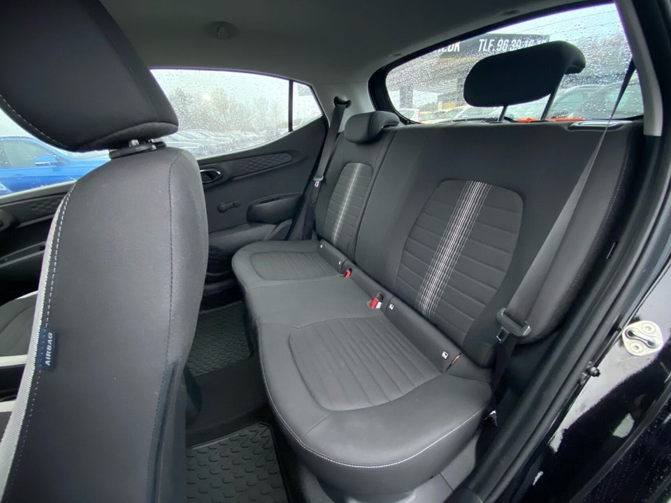 Hyundai i10 1,0 MPi Essential Komfort 5d