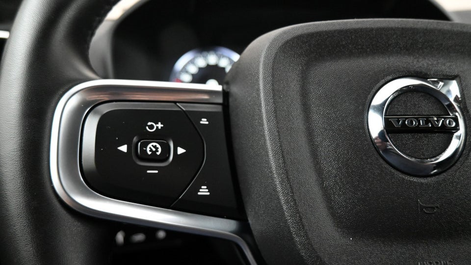 Volvo XC40 1,5 T5 ReCharge R-Design aut. 5d