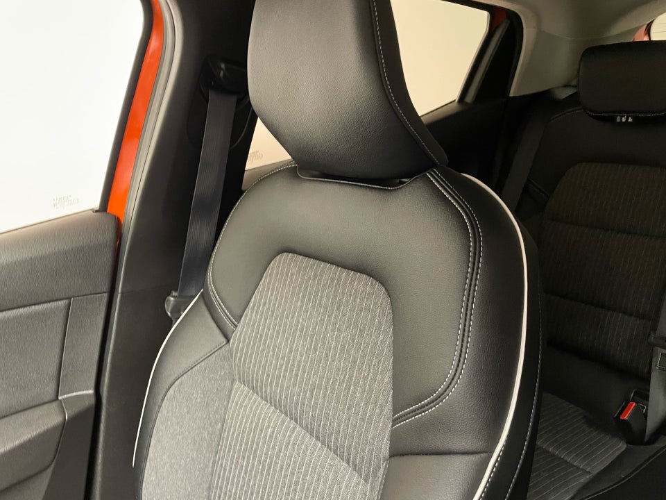 Renault Clio V 1,0 TCe 100 Intens 5d