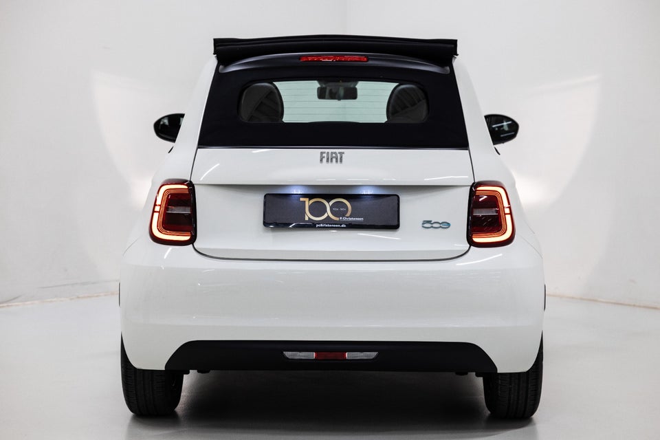 Fiat 500e 42 Icon Cabrio 2d