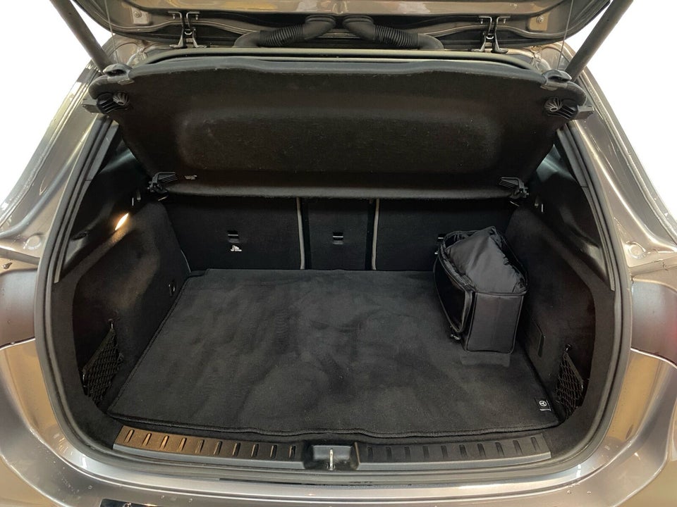 Mercedes EQA250+ Progressive 5d