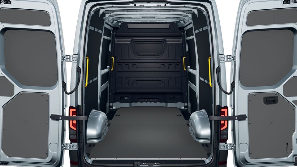 VW Crafter 35 2,0 TDi 177 Comfort Kassevogn L3H2 aut.