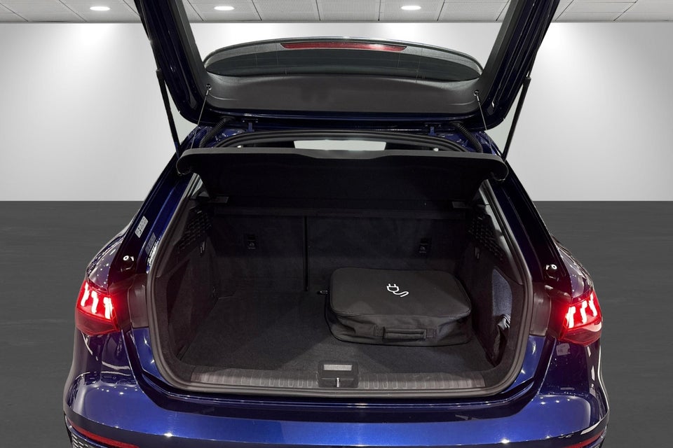 Audi A3 40 TFSi e Prestige Sportback S-tr. 5d