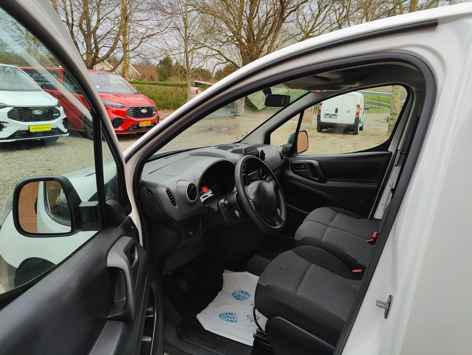 Peugeot Partner 1,6 BlueHDi 75 L1 Flex Van 5d