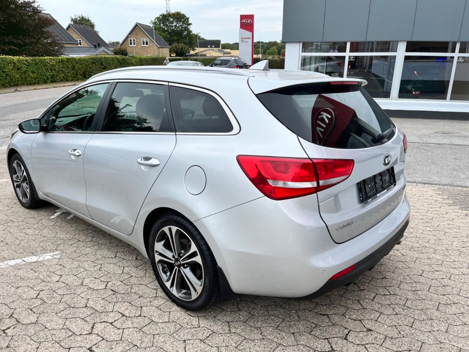 Kia Ceed 1,6 CRDi 136 GT-Line Limited SW DCT 5d