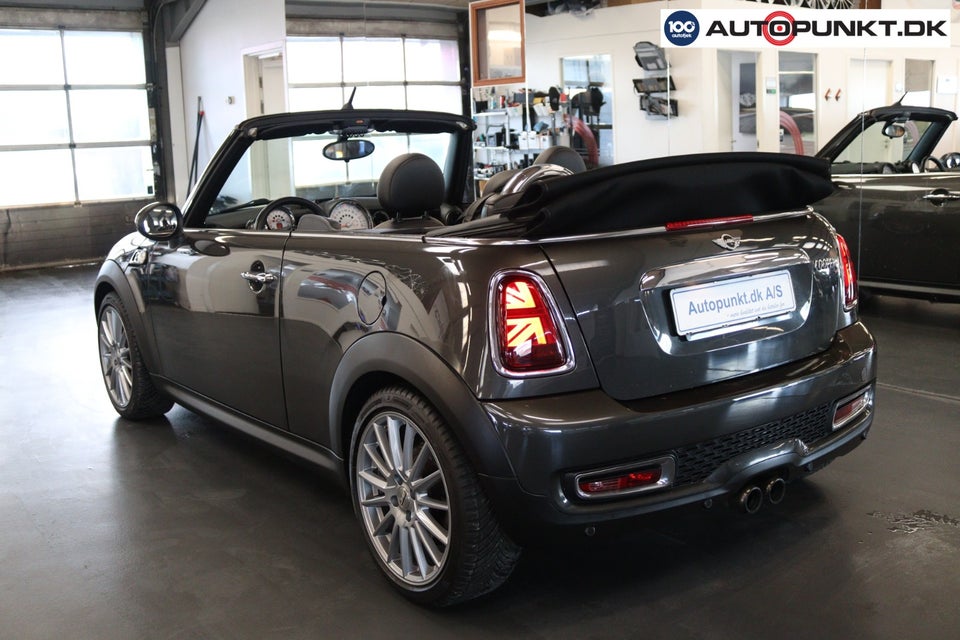 MINI Cooper S 1,6 Cabriolet 2d