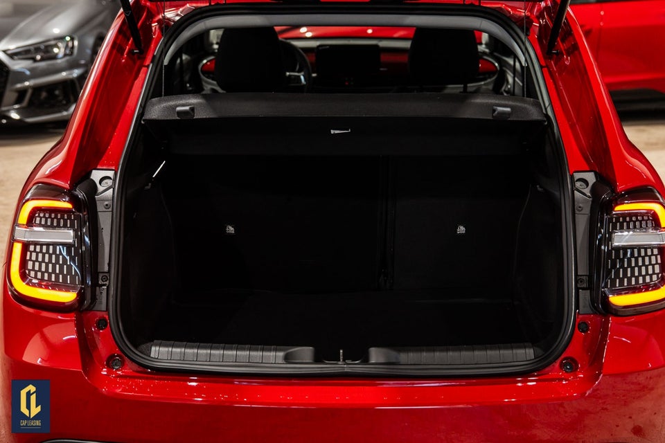 Fiat 600e 54 (RED) 5d