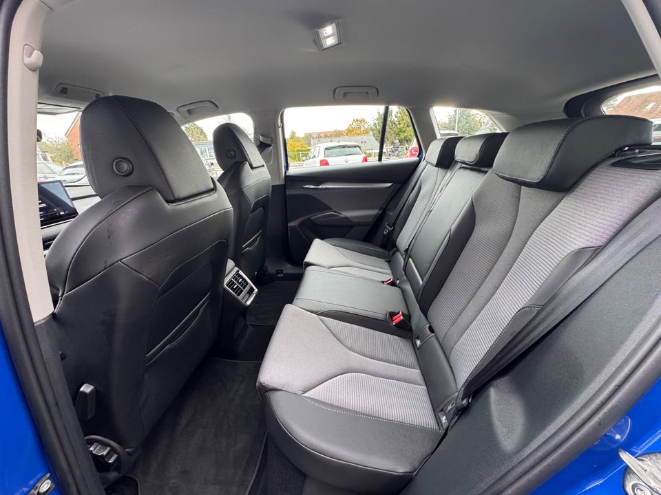 Skoda Enyaq 80 iV Plus 5d