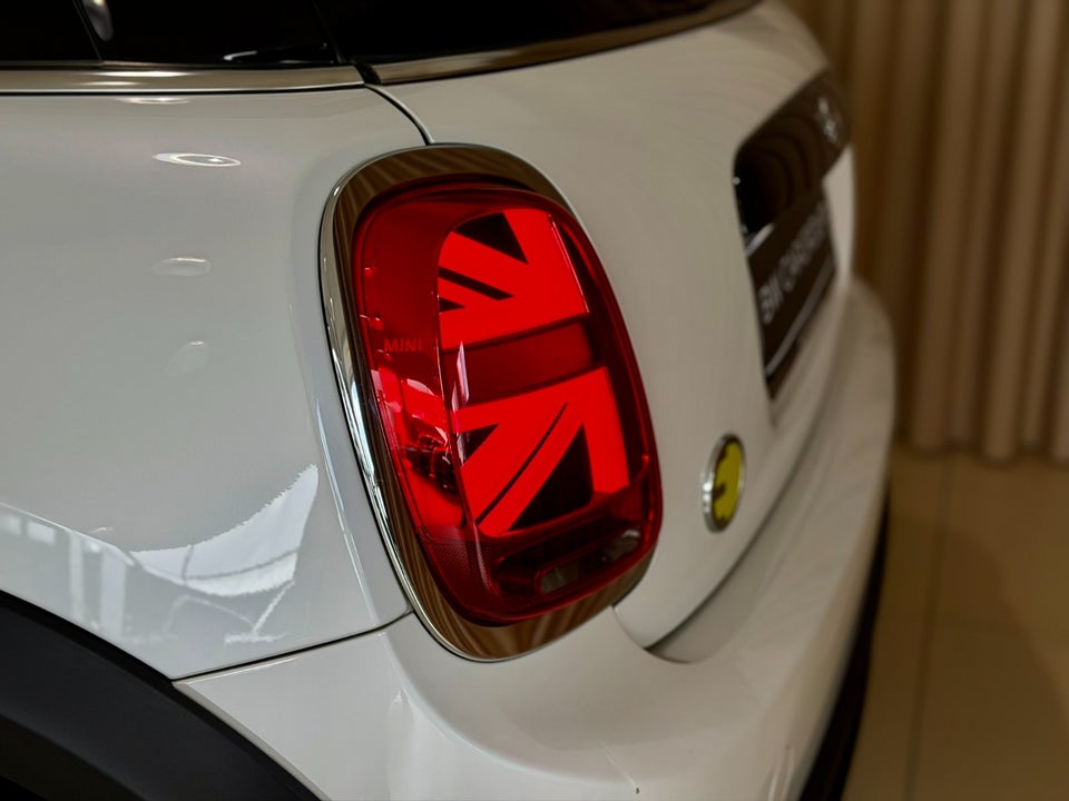 MINI Cooper SE Edition Premium Plus 3d