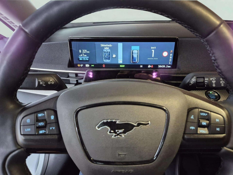 Ford Mustang Mach-E 68 Standard Range 5d