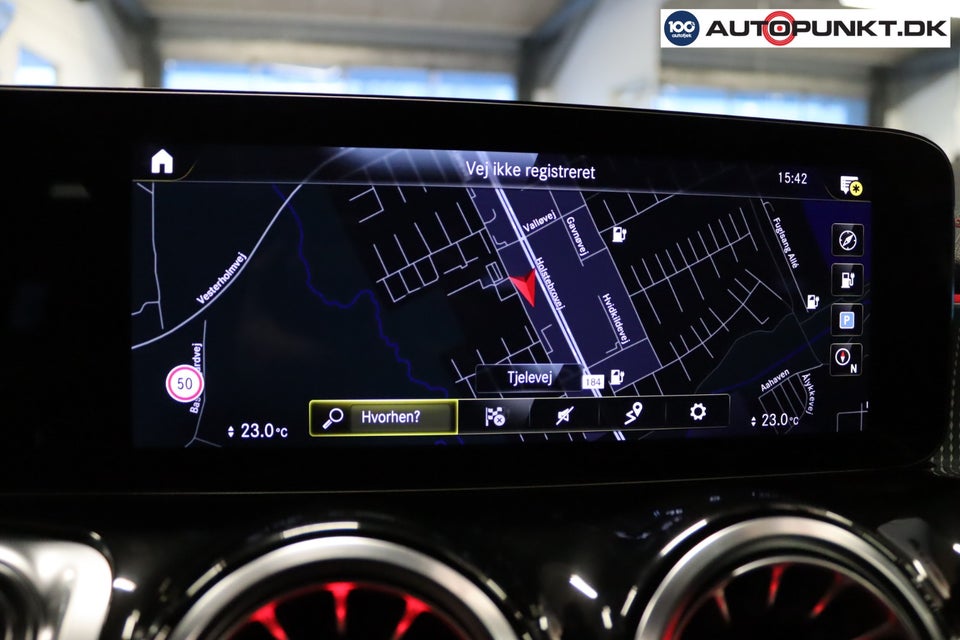 Mercedes EQB300 AMG Line 4Matic 5d