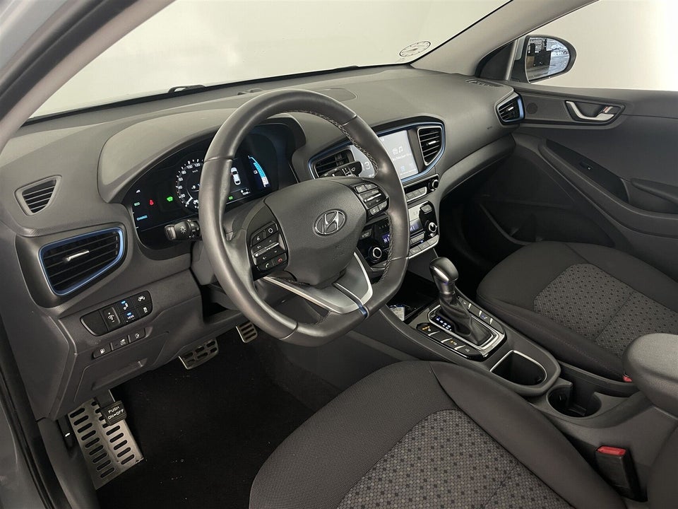 Hyundai Ioniq 1,6 PHEV Premium DCT 5d