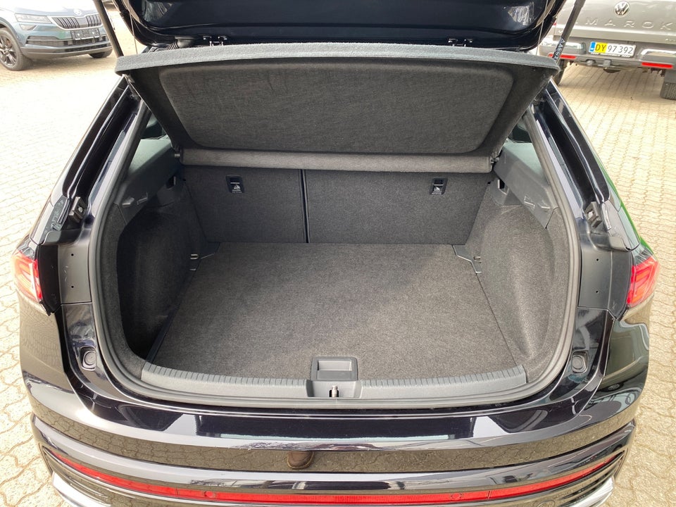 VW Taigo 1,0 TSi 110 R-line DSG 5d