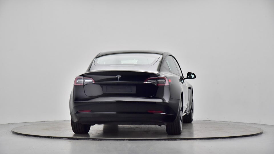 Tesla Model 3 Standard Range+ RWD 4d