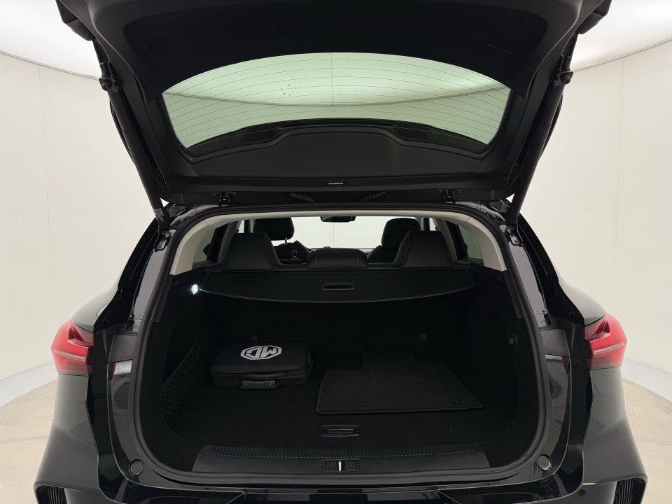 MG Marvel R Performance 5d