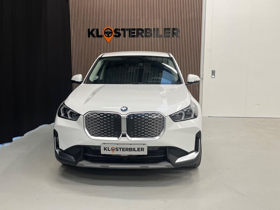 BMW iX1 eDrive20 5d