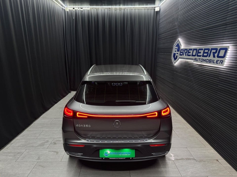 Mercedes EQA250 Progressive 5d