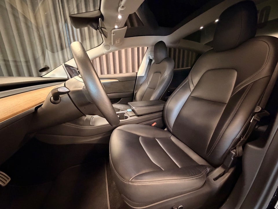 Tesla Model 3 Performance AWD 4d