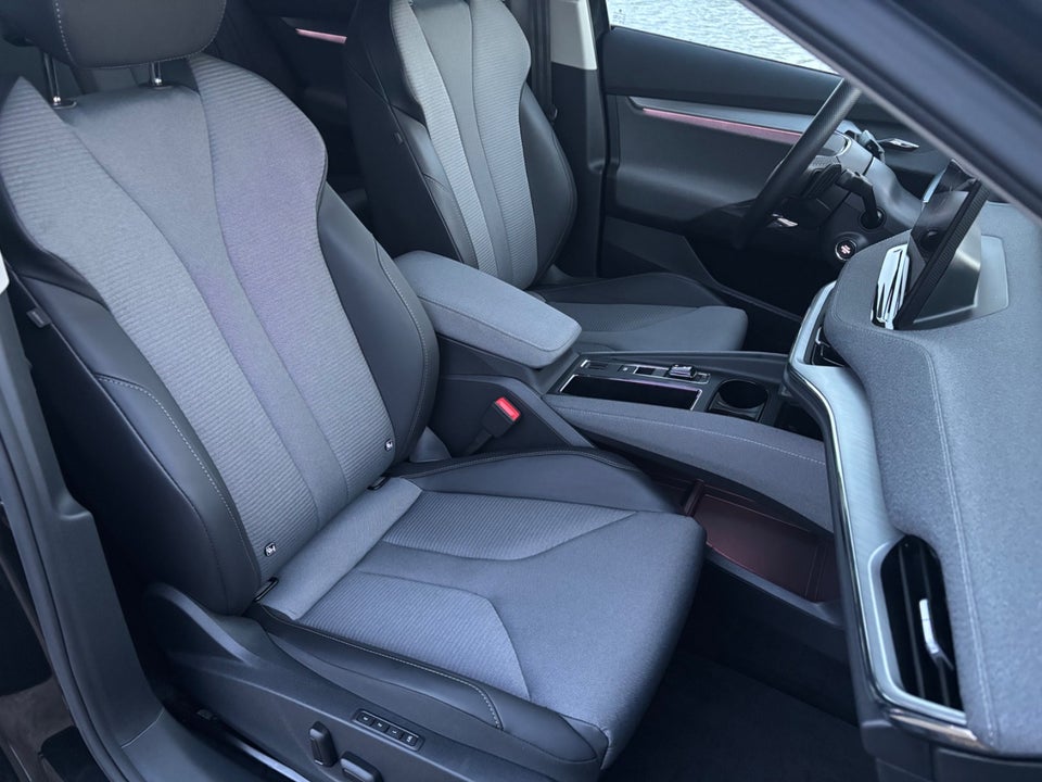 Skoda Enyaq 80 iV Loft 5d