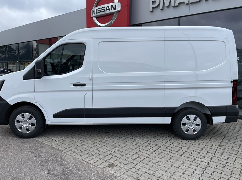 Nissan Interstar 2,0 dCi 150 L2H2 Tekna Van
