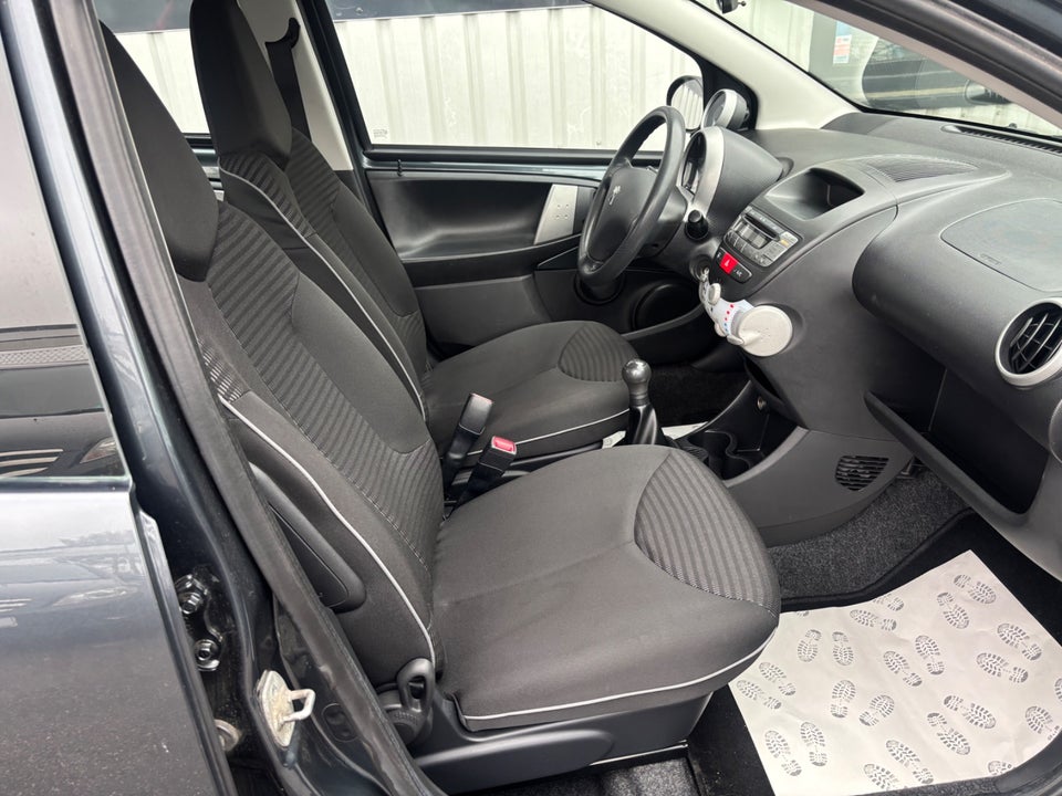 Peugeot 107 1,0 Cool 5d