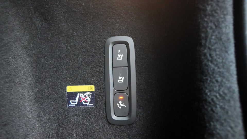 Volvo V60 2,0 D4 190 Momentum aut. 5d