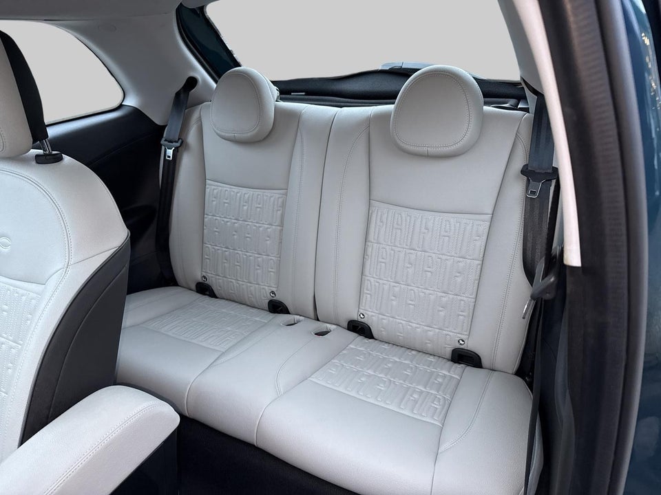 Fiat 500e 42 la Prima 3d