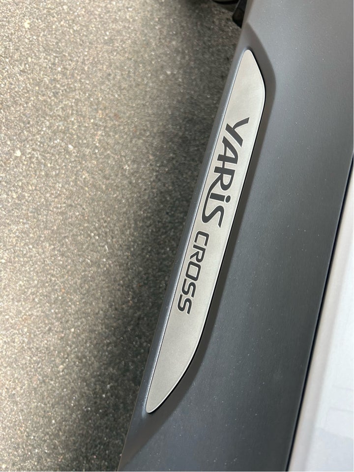 Toyota Yaris Cross 1,5 Hybrid Style Tech+ e-CVT 5d