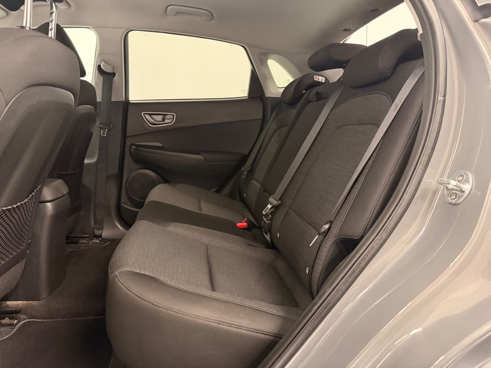 Hyundai Kona 64 EV Premium 5d