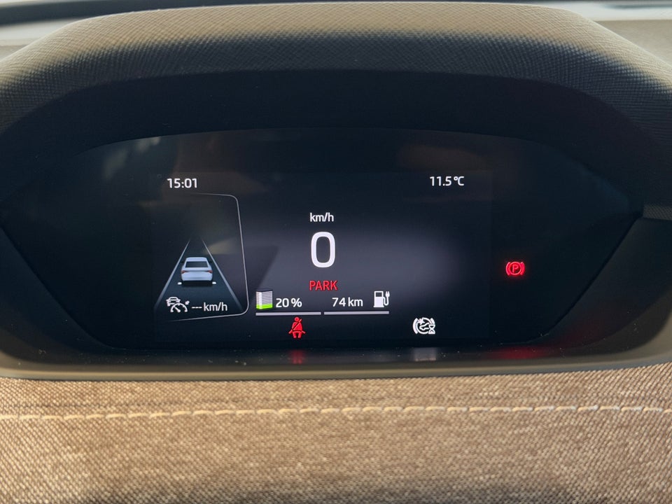 Skoda Enyaq 80 iV Plus Lodge 5d