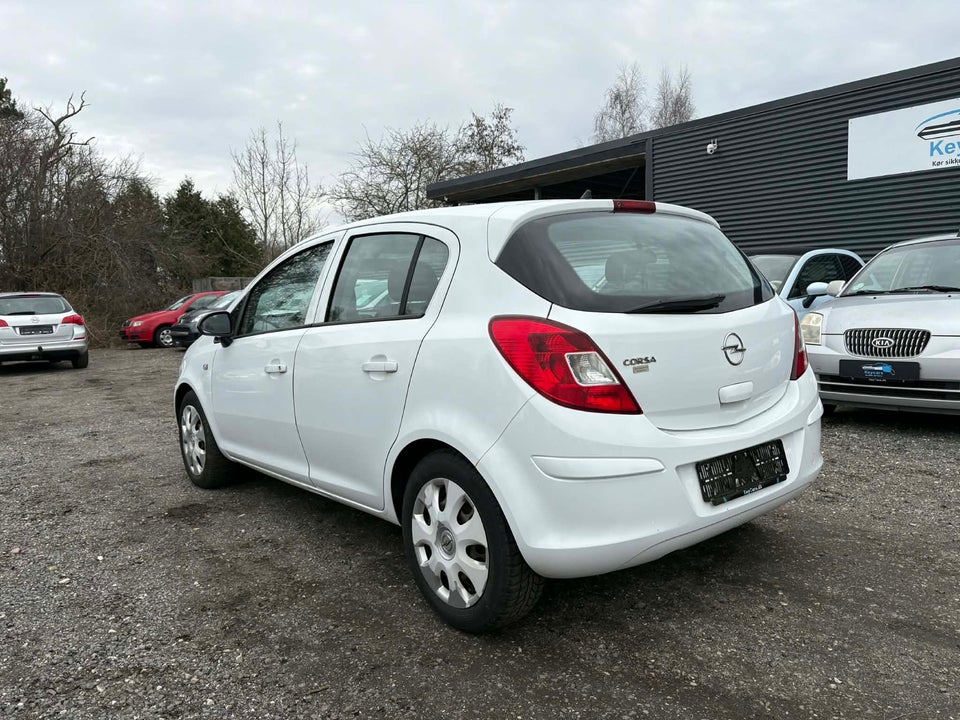 Opel Corsa 1,0 12V Edition 5d