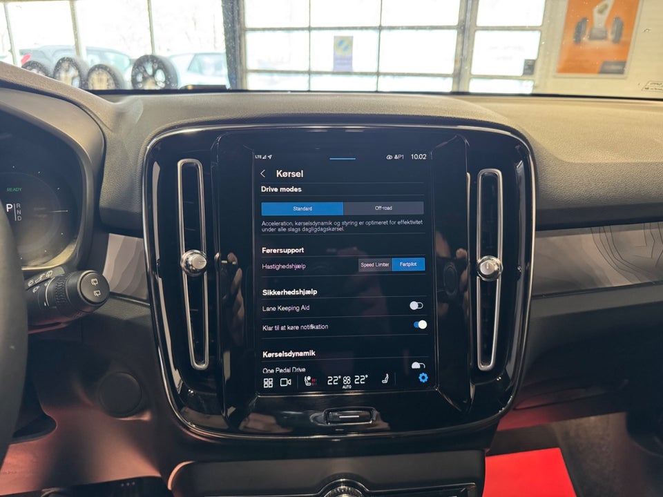 Volvo XC40 P6 ReCharge Core 5d