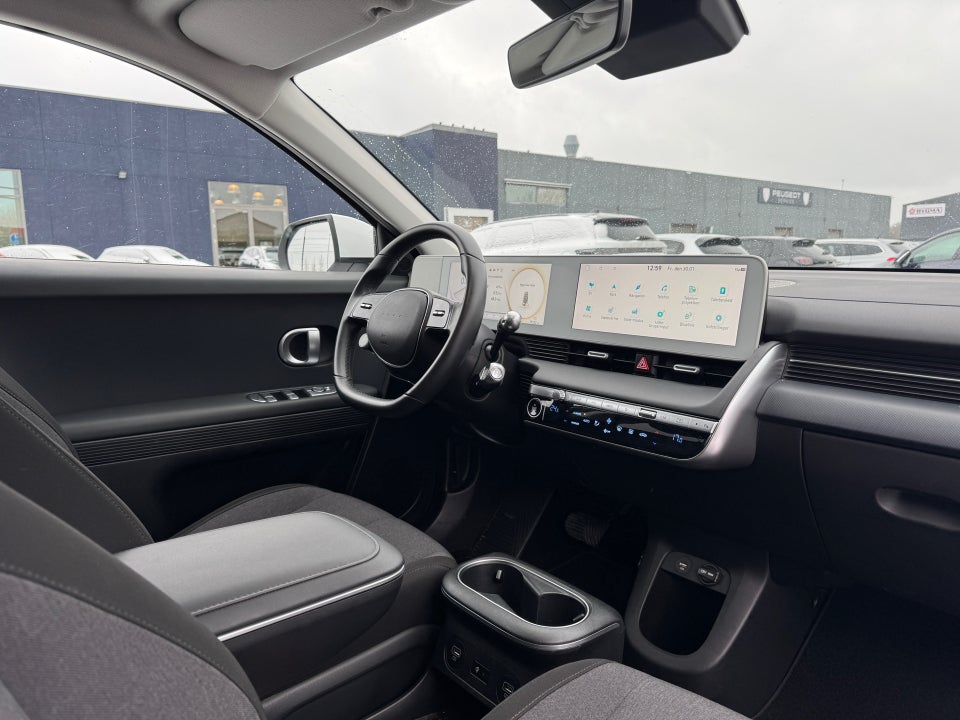 Hyundai Ioniq 5 77 Essential 5d