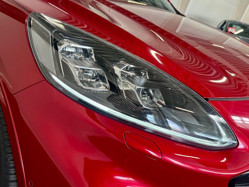 Ford Kuga 2,5 PHEV ST-Line X CVT 5d