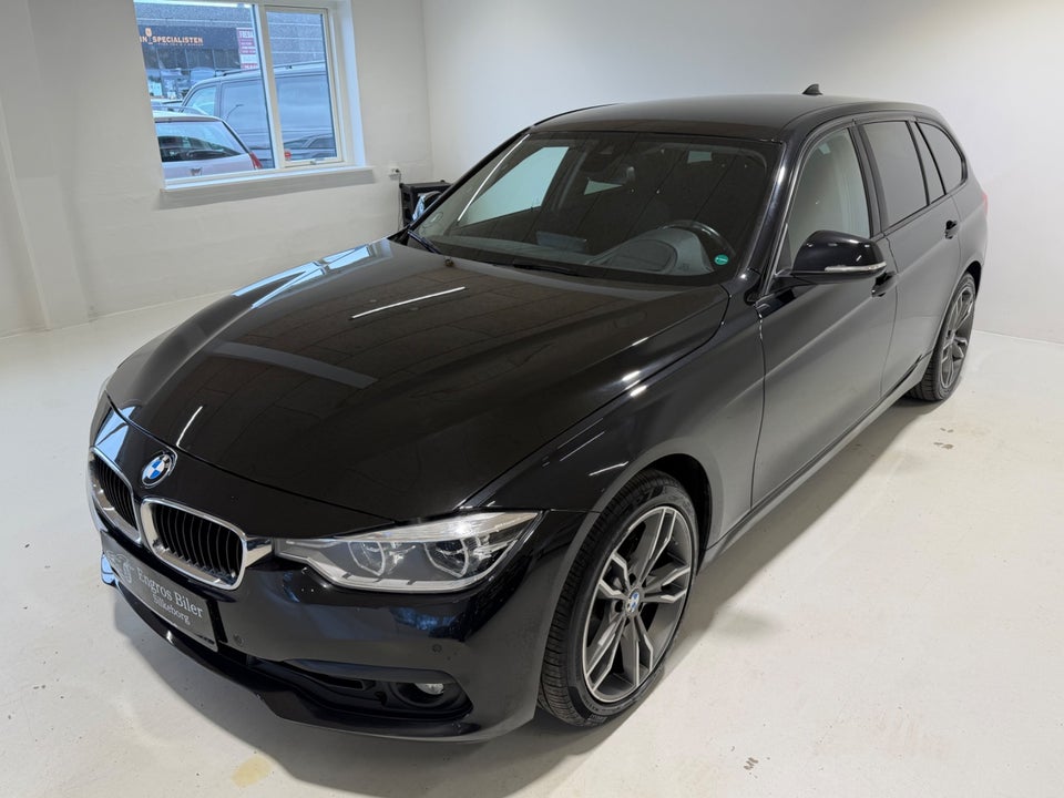 BMW 320d 2,0 Touring 5d