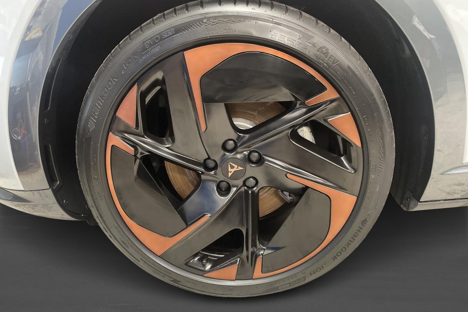 Cupra Tavascan 77 VZ Adrenaline 5d