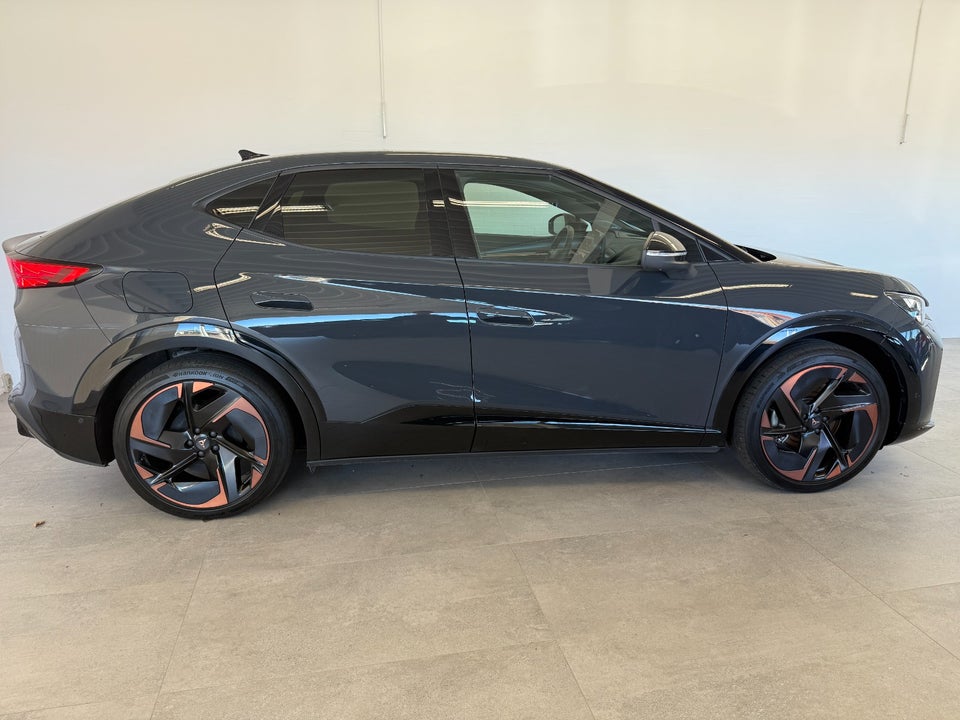 Cupra Tavascan 77 Adrenaline 5d