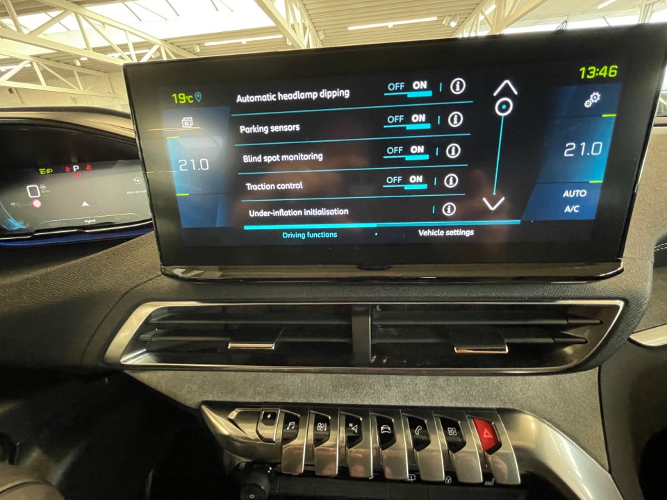 Peugeot 3008 1,6 Hybrid First GT EAT8 5d