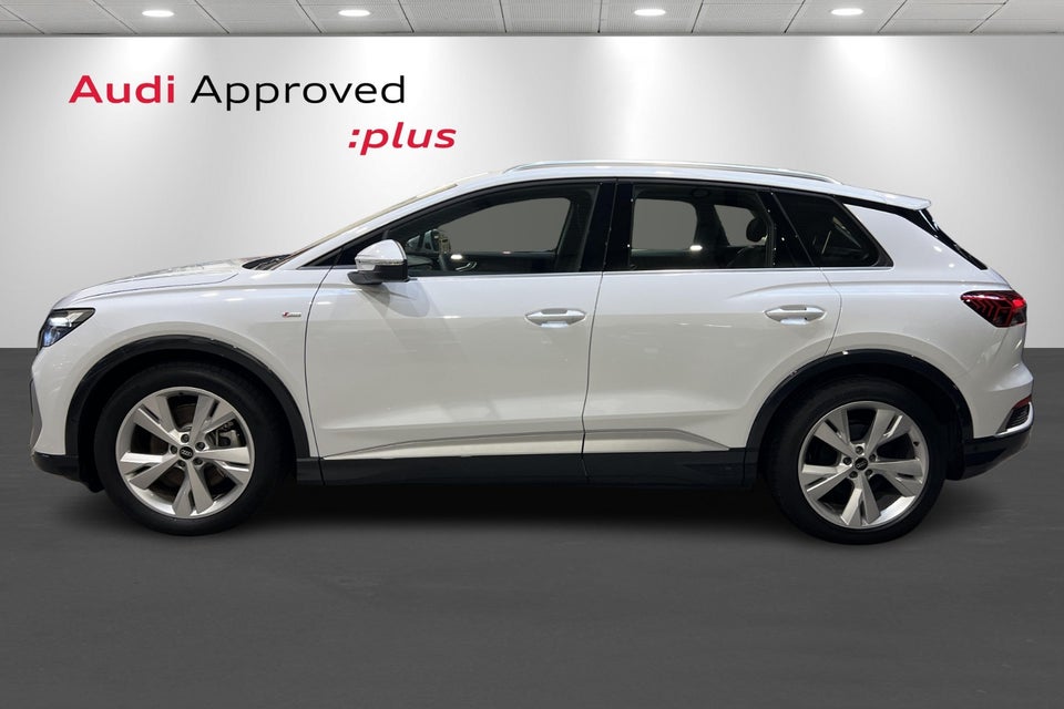 Audi Q4 e-tron 45 S-line 5d