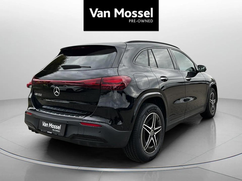 Mercedes EQA250 AMG Line 5d