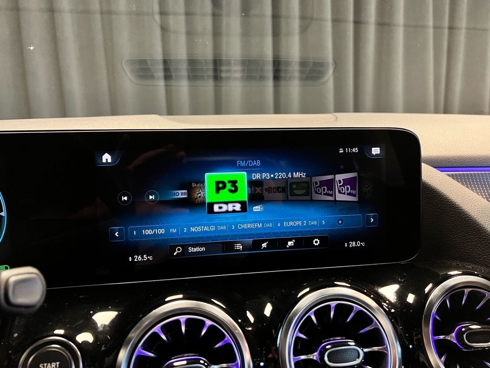 Mercedes EQA250+ Progressive 5d