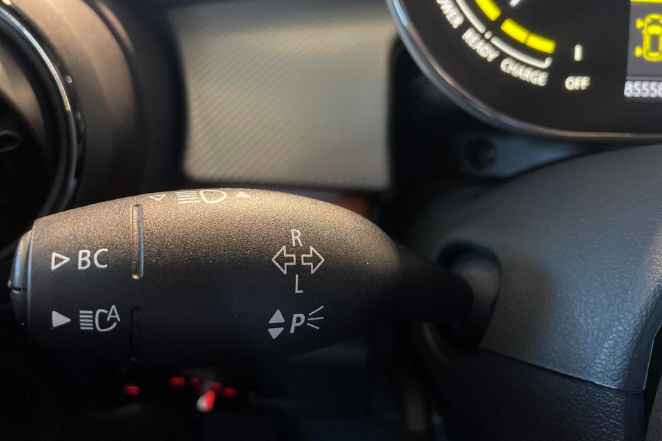 MINI Cooper SE Yours Trim 3d