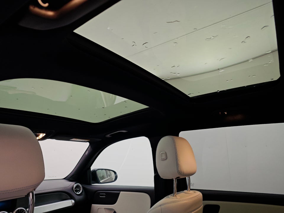 Mercedes EQB300 AMG Line 4Matic 5d