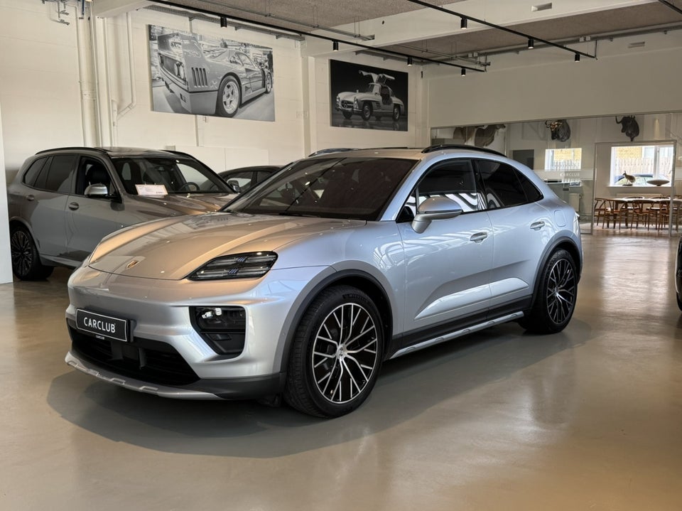 Porsche Macan 4 5d
