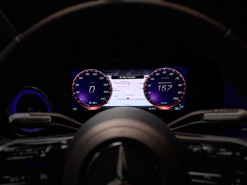 Mercedes CLA250+ electric AMG Line 4d
